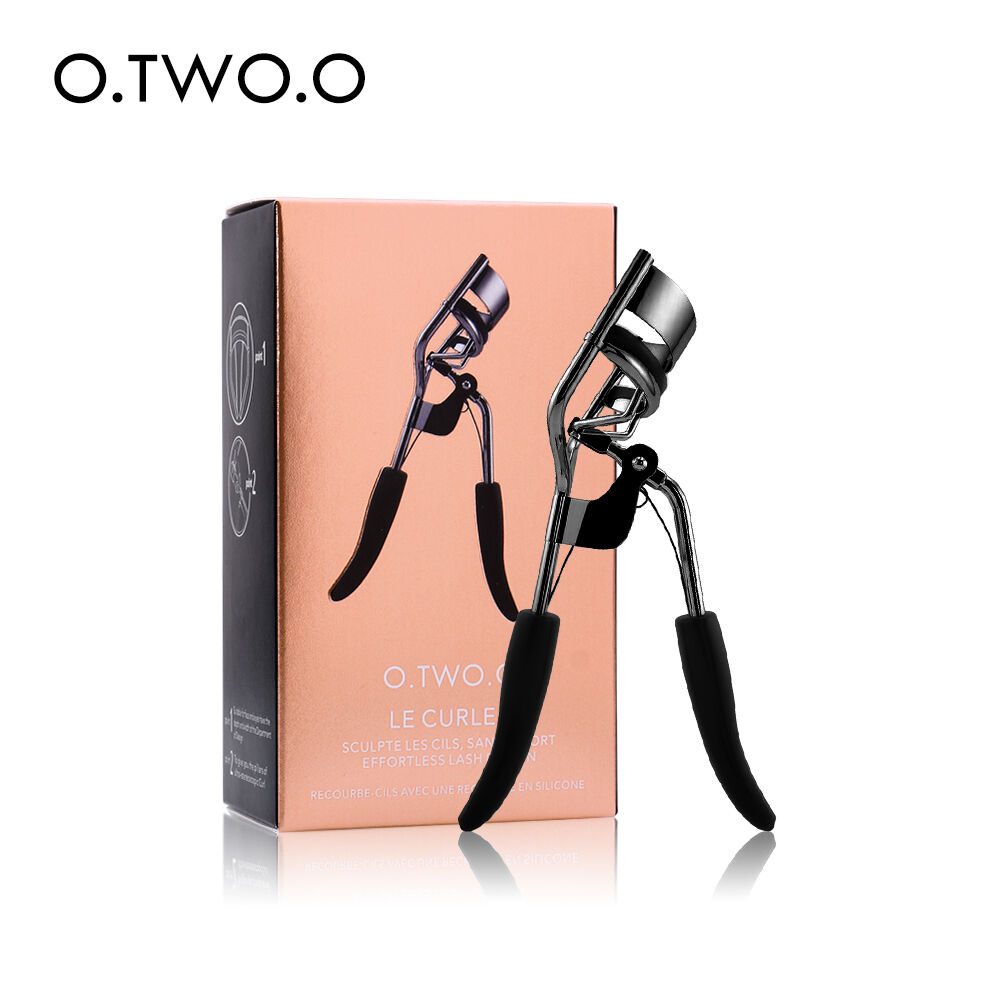 O.TWO.O Lashes Curler