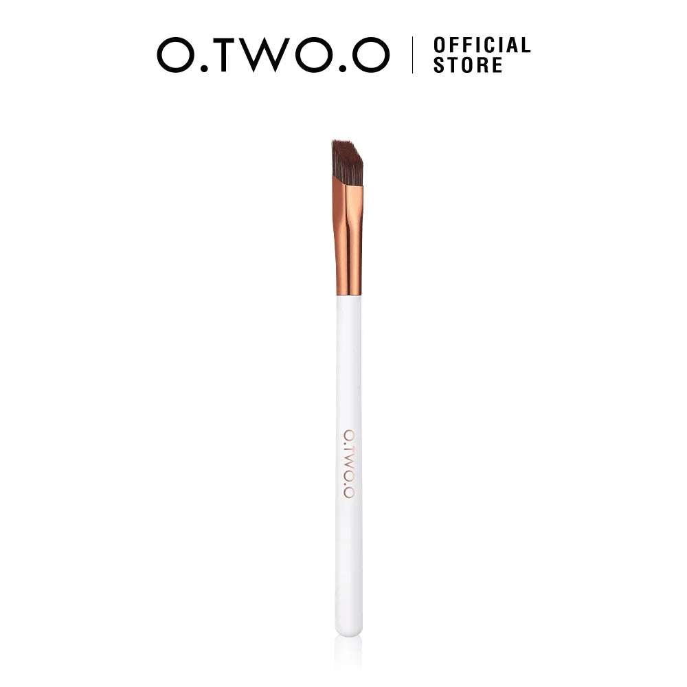 O.TWO.O Wild Eyebrow Brush