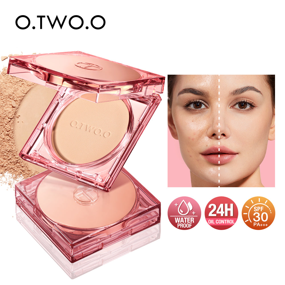 O.TWO.O Oil Control Pressed Powder