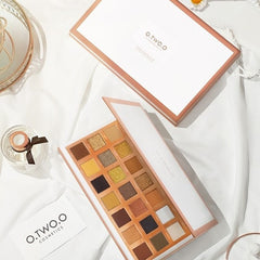 O.TWO.O 28 Colors Eyeshadow Palette