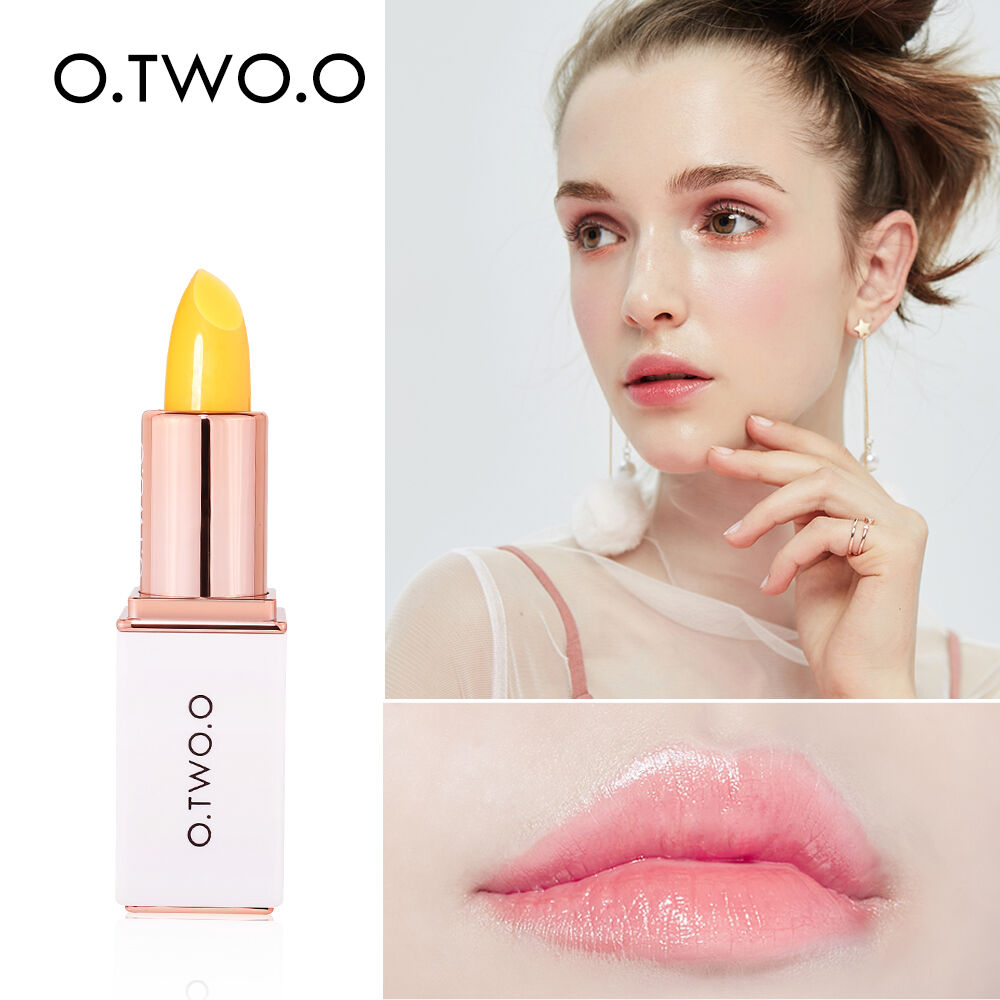 O.TWO.O Natural Lip Balm