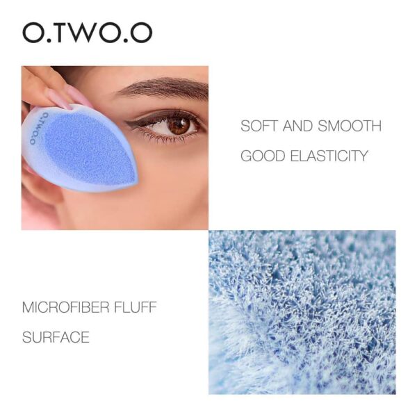 O.TWO.O Soft & Smooth Microfiber Beauty Blender Blue