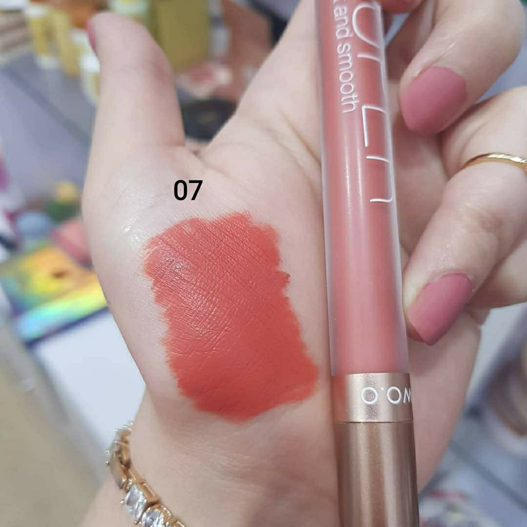 O.TWO.O Honey Whisper Velvet Matte Lip Gloss