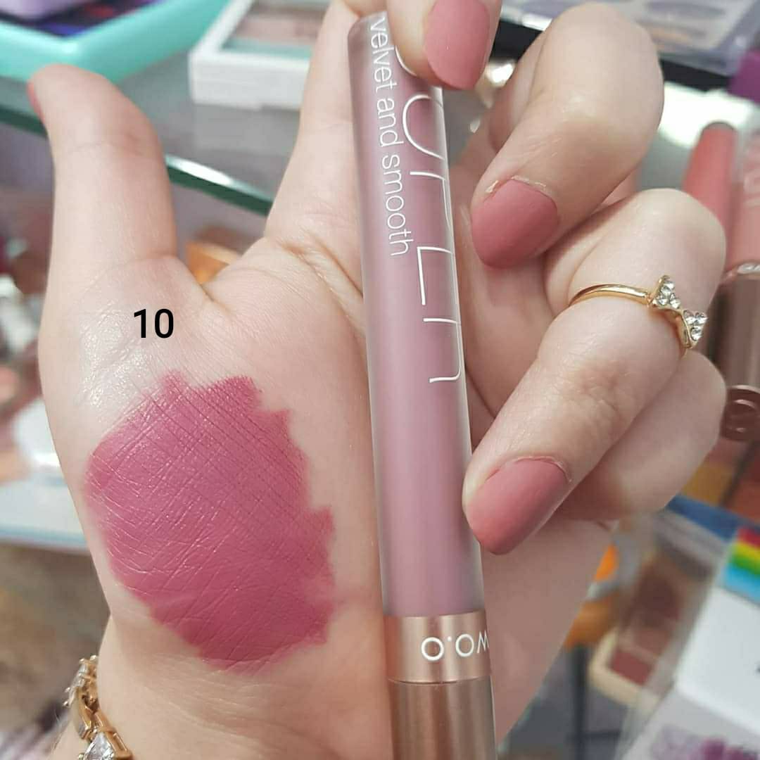 O.TWO.O Honey Whisper Velvet Matte Lip Gloss